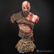 kratos buste sculpture statue art portrait 3dprint dieu guerre jeux jouets 3d print model - Mito3D