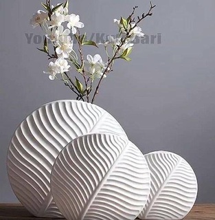 Blatt Muster Vase 2 Topf Kunst Blume Pflanze Pflanzer Skulpturen 3d print model - Mito3D