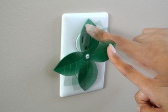 leaf shaped outlet cover house hide child decor 3d print model - Mito3D