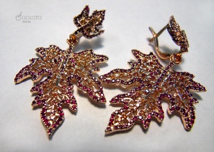 la feuille d'érable boucles d'oreilles bijoux de l'automne le violet les rubis saphirs des améthystes luxe l'érable pierres précieuses diamants riche pave imprimable 3d print model - Mito3D