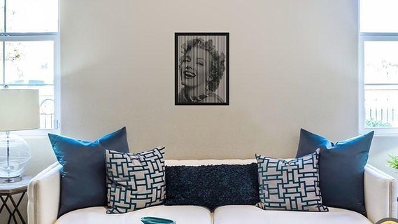 marilyn monroe05 monroe art celebrity actress hollywood beauty portrait halftone wall sticker panel picture frame artist popular famous 3d print model - Mito3D