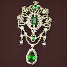 mirror beauty jewelry girls emerald pear pendants 3d print model - Mito3D