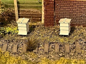model railway - beehives oo ho railroad beehive scenery bees garden field honey miniatures hobby diy 3d print model - Mito3D
