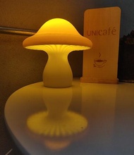 pilz lampe licht beleuchtet kunst tabelle leuchter garten deko möbel baum haus beleuchtung 3d print model - Mito3D