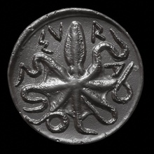 el pulpo a las monedas de plata litra art la moneda griego antigüedades los trabajos cerrajería brillante antiguo dinero en efectivo sterling imprimible resumen insignias pases 3d print model - Mito3D