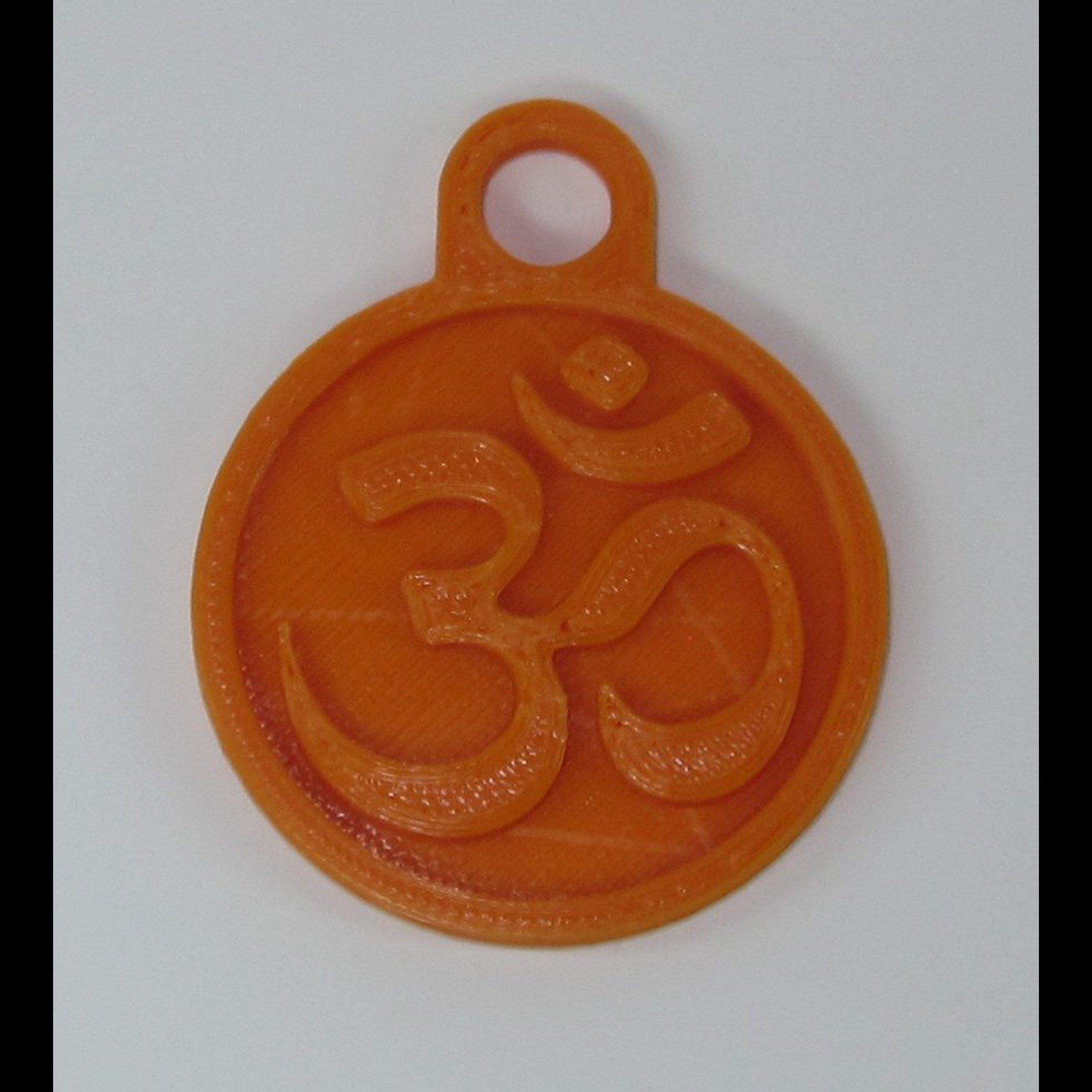 om - pendant 05 jewelry pendants symbol aum hindu sound trance soul mantra key keys door doors spirutal jewellery gold design diamond 3D print model - Mito3D