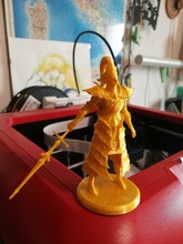 ornstein figura lança alma escura matador dragão 3dprint reconstruir videogames escultura estátua ouro jogos brinquedos 3d print model - Mito3D