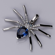 pendentif araignée or diamant luxe bijou bijoux engagement mariage brillant mode beauté pendentifs araignées tarentule animal lustre style 3d print model - Mito3D