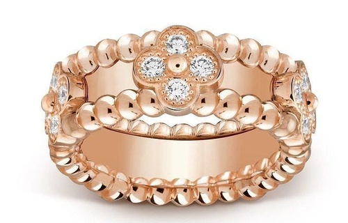 perlee sweet clovers ring jewellery gold jewelry diamond jewel clover cleef gem rings vca 3d print model - Mito3D