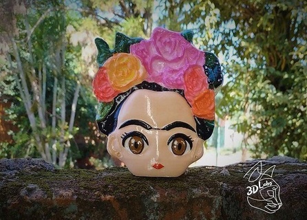 planteur femme pot fille Frida mignonne plante art sculptures vase maceta plantera mujer 3d print model - Mito3D