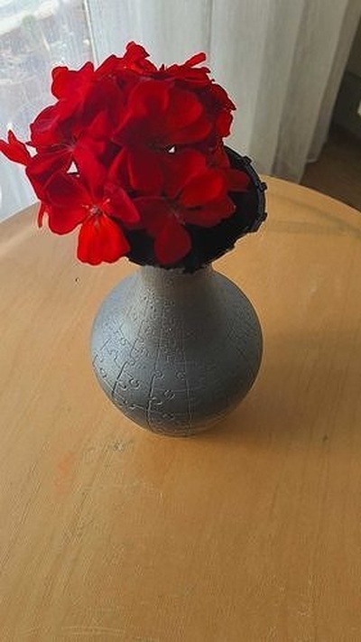 puzzle vase interior house decor plant flower 3d print model - Mito3D