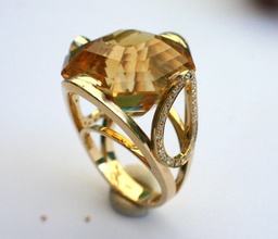 radiante a centro ring in 3d il modello di stampa gioielli disco platino oro art argento gemma brillante diamante anello moda bellezza anelli stampabile fidanzamento la sterlina dito emerald diamanti 3d print model - Mito3D