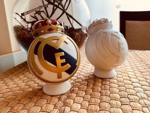 real madrid emblem schild fußball liga haus dekor kunst zeichen logos 3d print model - Mito3D