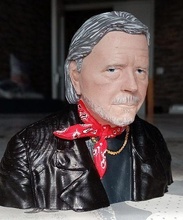 renaud buste of homme portant bandana portrait art visage sculpture statue chanteur vedette francais sculptures 3d print model - Mito3D