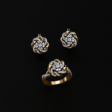 Ring Ohrringe Schmuck Gold wertvoll druckbar Silber brillant Diamant Luxus 3d print model - Mito3D