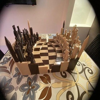romano ajedrez conjunto tablero juego Romanchess caballero pecho mesa romana obispo arquitectónico juegos juguetes 3d print model - Mito3D