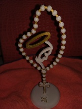 rosario rosary in shape of heart jewelry decoration precious gem comuniones perlas bautismos personalizable celebration art 3d print model - Mito3D