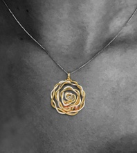 gül Pendat çiçek kolye Aşk Sanat takı düğün sterlin altın gümüş değerli nişan mücevher yazdırılabilir parlıyor platin moda yüzük sevgili 3d print model - Mito3D