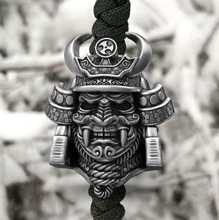 Samurai Kopf Korn Köpfe Perlen Schmuck Juwelier druckbar Silber Armband Armbänder Schädel japanisch Dämon Satan Tod Grusel 3d print model - Mito3D