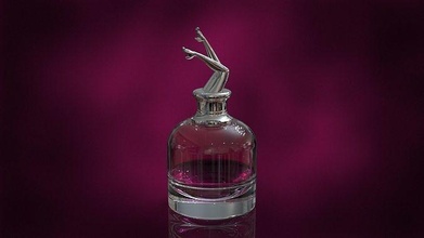 scandalo profumo bottiglia lusso colonia bicchiere confezione pacchetto moda donna 3d print model - Mito3D