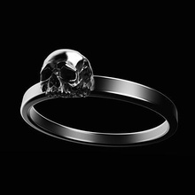 cráneo anillo pequeña calavera hueso plata imprimible joyería joya anillos remar esculpir 3dprint escultura remando anatómico oro esqueleto Arte zbrush 3d print model - Mito3D