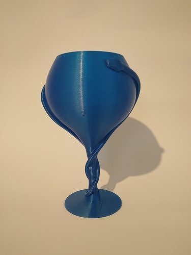 serpente vinho vidro decoração casa cozinha jantar 3D print model - Mito3D