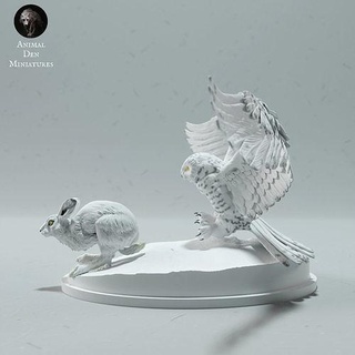 nevado coruja caçando ártico lebre animal pássaro presa pena selvagem animais selvagens criatura realista escultura estatueta figura miniatura inverno tundra neve branco arte esculturas 3d print model - Mito3D