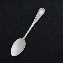spoon kitchen houseware dish tableware knife dinner food restaurant lunch art sculptures 3d print model - Mito3D