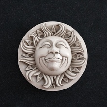Soleil visage masque symbole bijoux porte clés art sculptures 3d print model - Mito3D