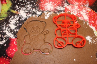 teddy bear guitar cookie cutter house gingerbread biscuit cooky kitchen dining 3d print model - Mito3D