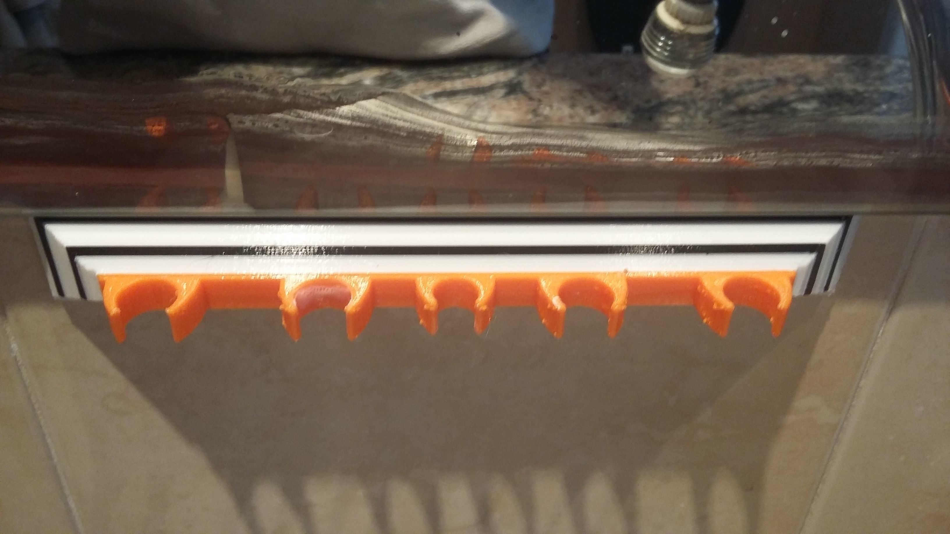 spazzolino da denti titolare casa rack dente il dentifricio pennello bagno 3D print model - Mito3D