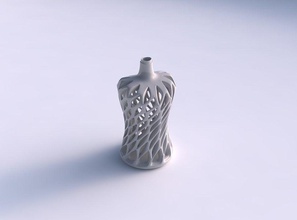 vase tordu plus large en haut, lisse coupes extrudé haut tendus dessus maison les coupures décor 3d print model - Mito3D