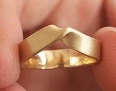 wedding band v-shaped ring unisex chevron 2690 v shaped wide twisted thick gold engagement woman fashion man classic trendy elegant jewelry rings 3d print model - Mito3D