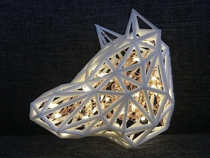 fio lobo cabeça escultura cão estátua modelo impressão impresso fácil geométrico imprimível mamífero casa decoração 2021 triângulo parede 3d print model - Mito3D