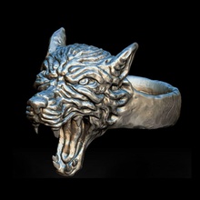 wolf ring fashion 3dprint animal character clothing copper creature fantasy gold gothic jewelry jewellery monster wolves silver beast accessories other 3d print model - Mito3D
