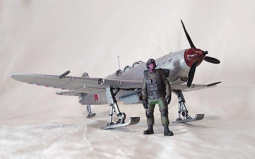 yak 9 aereo airsoft aeromobili combattente militare inverno sci elica durante seconda guerra mondiale yakovlev diorama giocattolo assemblato modello Giochi giocattoli 3d print model - Mito3D