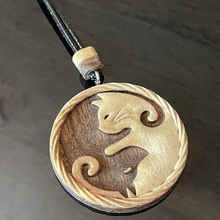 yin yang madera colgante pendiente collar gato perro mascotas símbolo yinyang arte deco joyería joya collares 3d print model - Mito3D