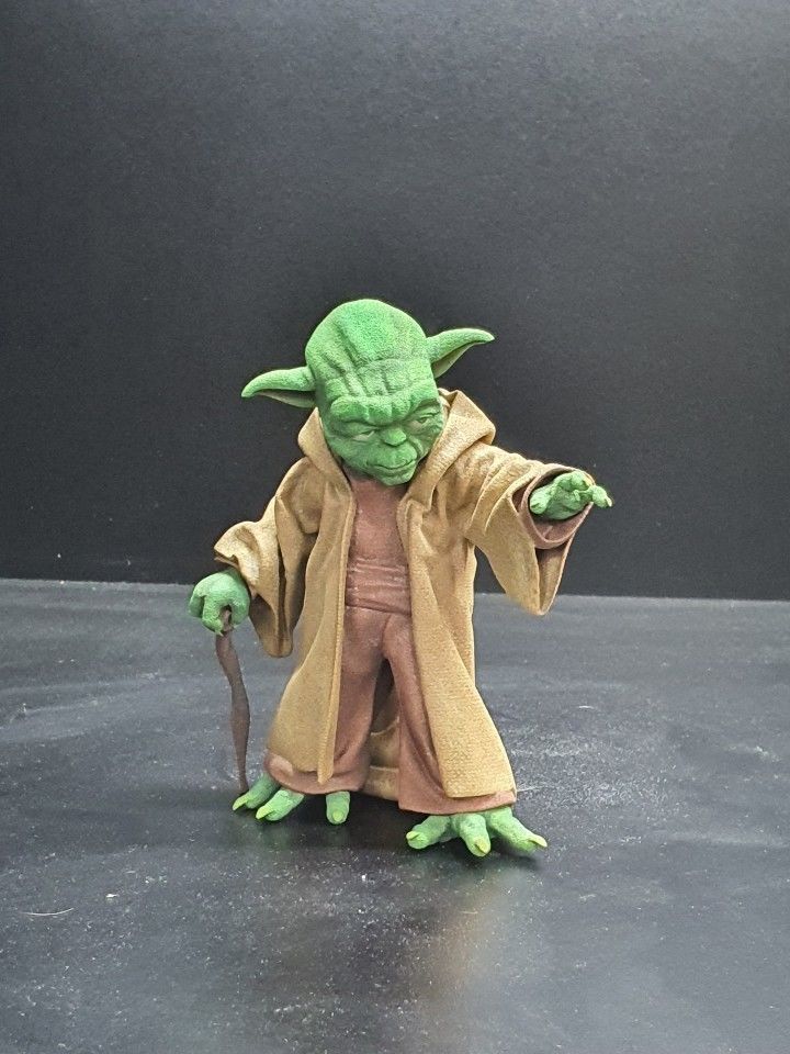 yoda 3d impression sculpture art statue portrait guerres étoiles film Personnage 3D Jeux jouets 3D print model - Mito3D