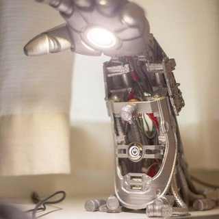 uomo ferro lampada capace modello stl casa 3d Stampa 3d print model - Mito3D