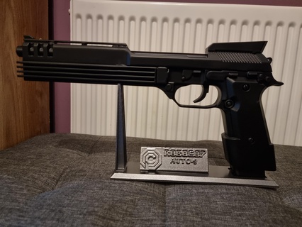 1 échelle robocops pistolet supporter jouets Jeux 3d print model - Mito3D