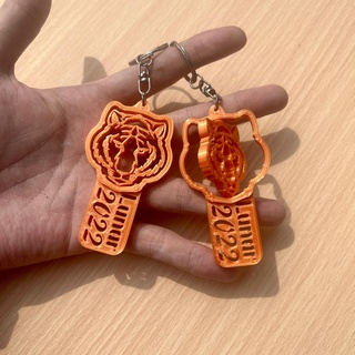 3d tiger 2022 turning keychain Toys & Games 3d print model - Mito3D