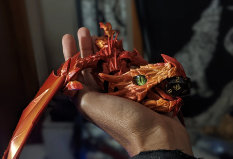 biting dragon Others 3d print model - Mito3D