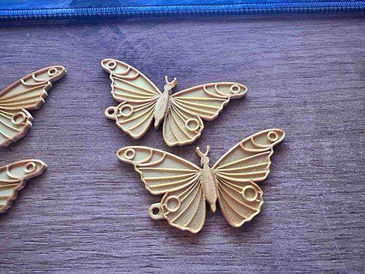 butterfly keychain 3d models download creality cloud shoes & accessories 3d print model - Mito3D
