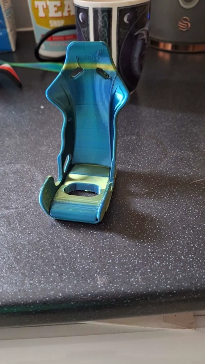 voiture siège téléphone titulaire soutien 3d modèles télécharger créalité nuage 3d print model - Mito3D