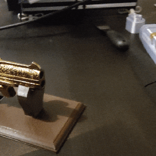 derringer 1866 pistola exibição ficar pé casa 3d print model - Mito3D