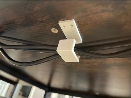 desk cable holder Tools 3d print model - Mito3D