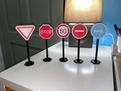 desk signs Others 3d print model - Mito3D