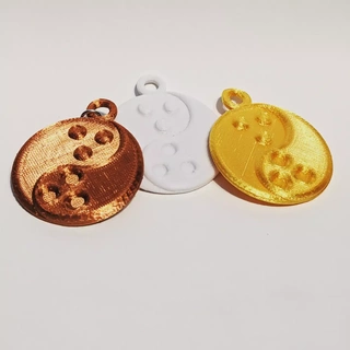 mec yin yang bowling Balle pendentif porte clés sculptures culturel reliques 3d print model - Mito3D