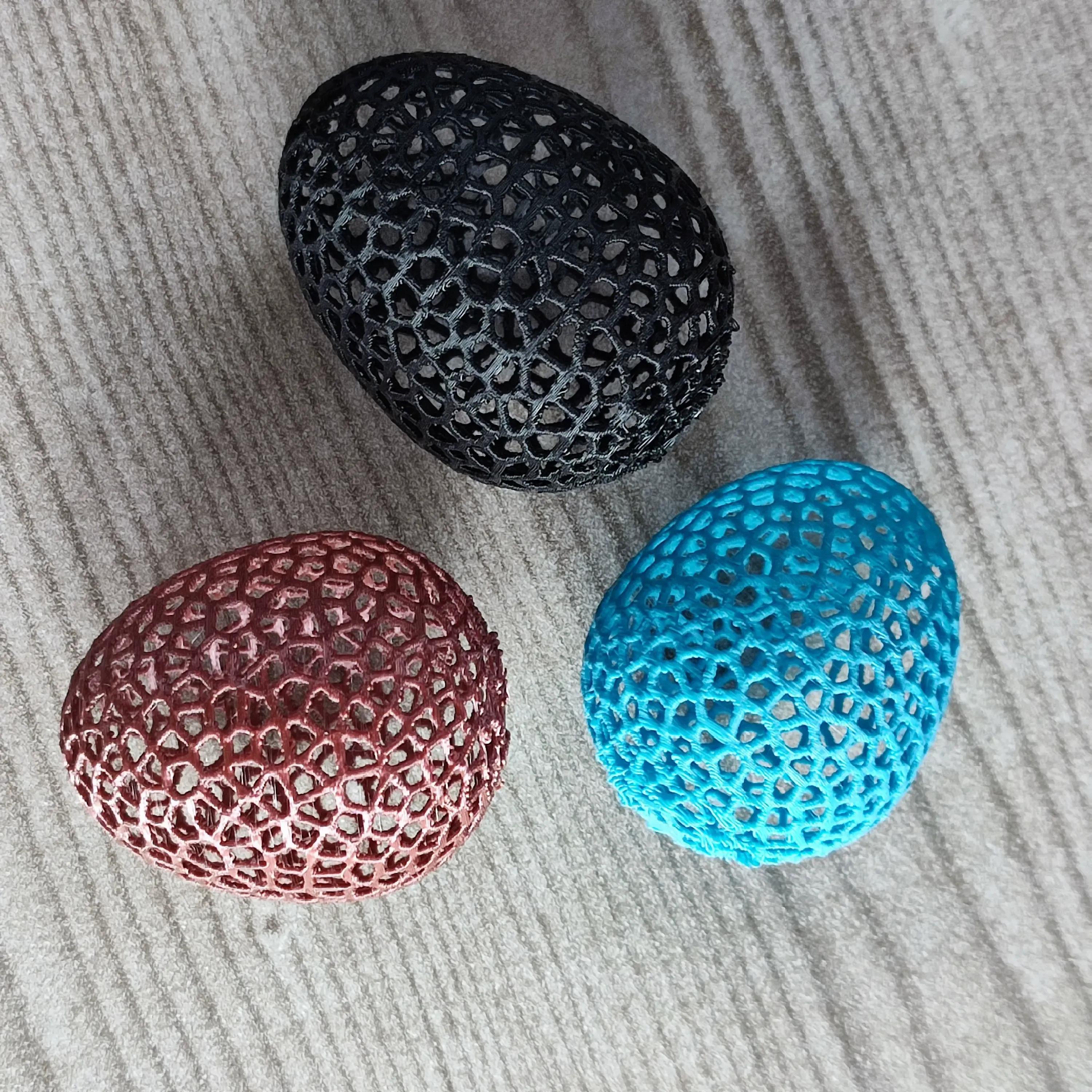 easter egg voronoi 56mm 3d models download creality cloud 3D print model - Mito3D