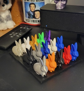 ender coniglio titolare supporto giocattoli Giochi 3d print model - Mito3D